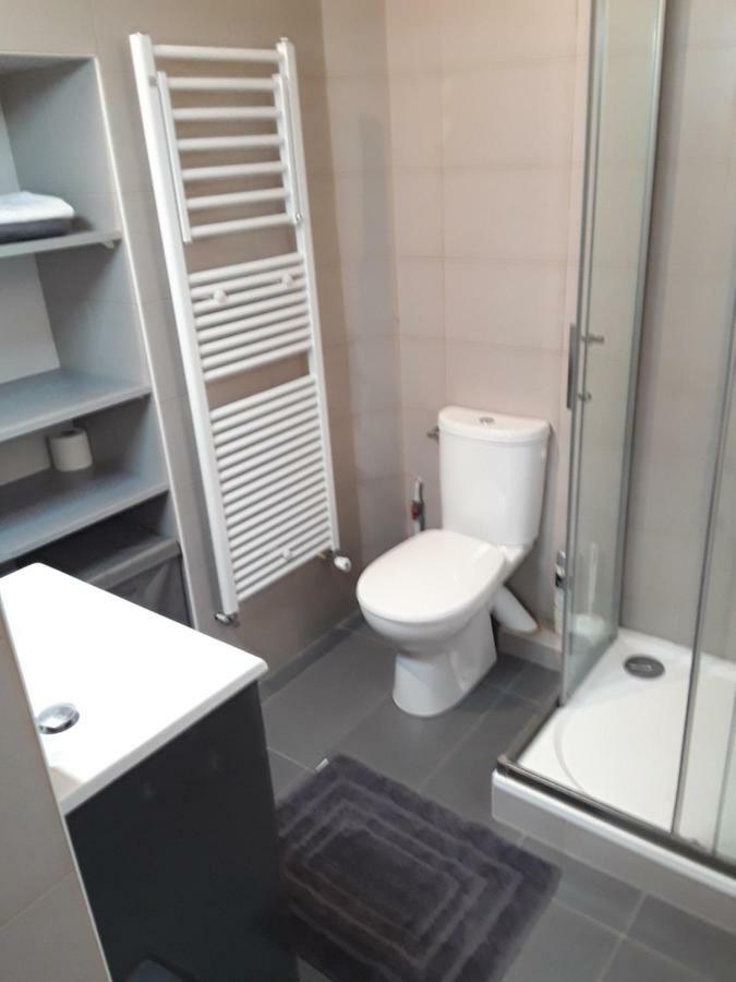 Apartment With Car Park - Charonne Neighborhood 巴黎 外观 照片